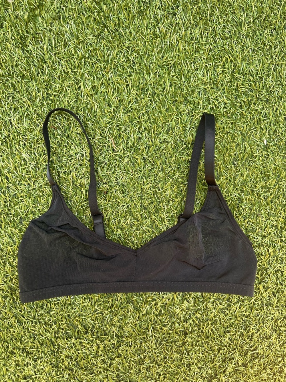 Negative Black Wireless Mesh Bra sz 0